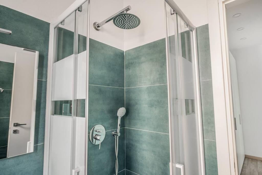 米兰Artistic House Navigli-Duomo Netflix & Design公寓 外观 照片