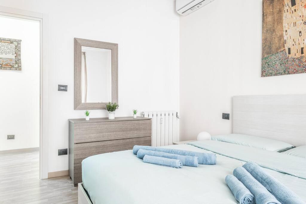 米兰Artistic House Navigli-Duomo Netflix & Design公寓 外观 照片
