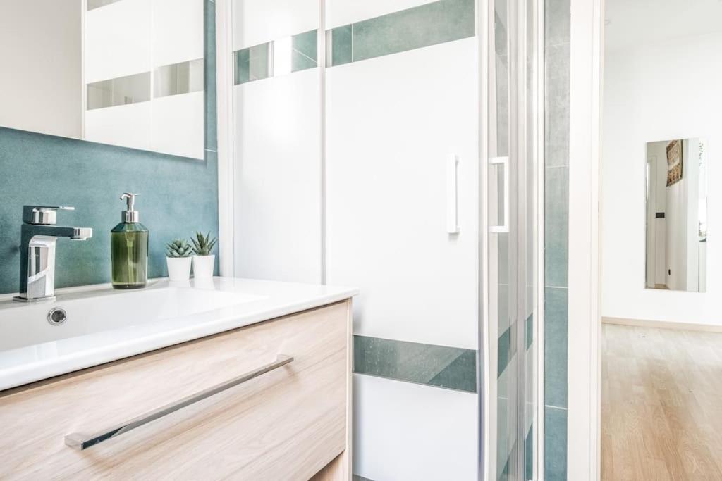 米兰Artistic House Navigli-Duomo Netflix & Design公寓 外观 照片